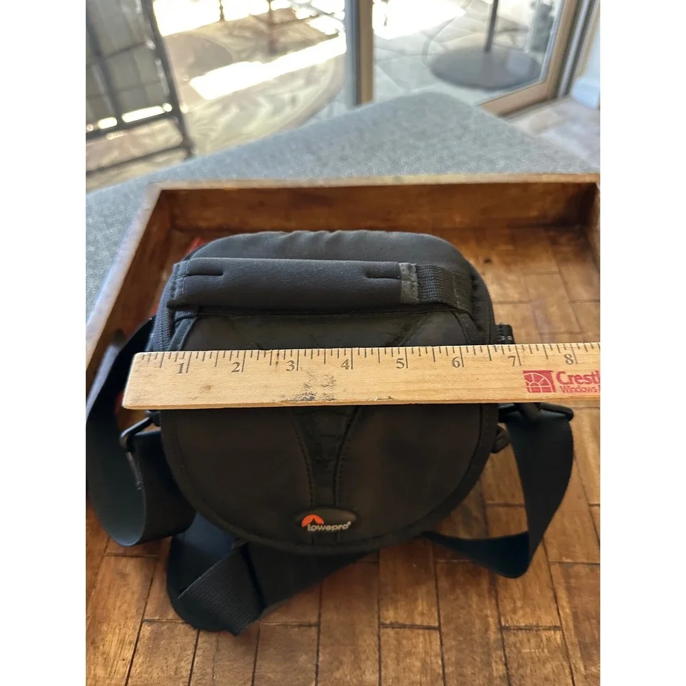 Lowepro Camera Bag Black Padded Shoulder Strap All Weather Cover Organizer‎ Case